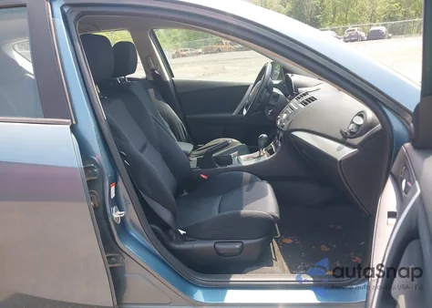 2010 Mazda Mazda3 S Sport z USA, uszkodzony, nr VIN JM1BL1H61A1217714